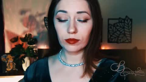 The divine Beverly online show from February 22, 2025, 9:04 pm