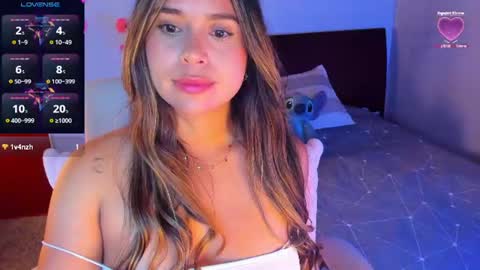 valentina andrea online show from June 11, 2026, 12:32 am