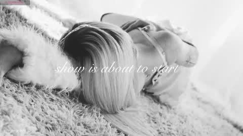 Snapshot of misschloe__ chatting on February 26, 2026, 11:48 pm Chloe freelance model Please your thumbs up are important online show from February 26, 2026, 11:48 pm