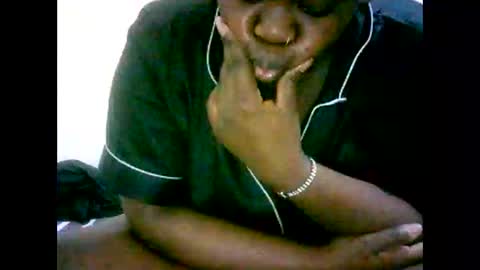 Snapshot of misscuteberry chatting on October 24, 2025, 3:19 pm VAL online show from October 24, 2025, 3:19 pm