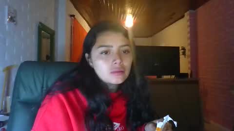 Snapshot of misselii chatting on October 16, 2025, 12:33 am melodie online show from October 16, 2025, 12:33 am