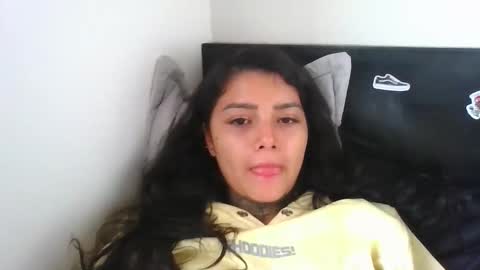 Snapshot of misselii chatting on November 19, 2025, 9:15 pm melodie online show from November 19, 2025, 9:15 pm