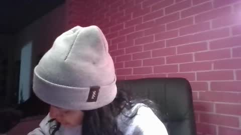 Snapshot of misselii chatting on November 26, 2025, 4:24 am melodie online show from November 26, 2025, 4:24 am