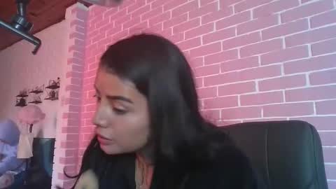 Snapshot of misselii chatting on November 29, 2025, 7:06 pm melodie online show from November 29, 2025, 7:06 pm