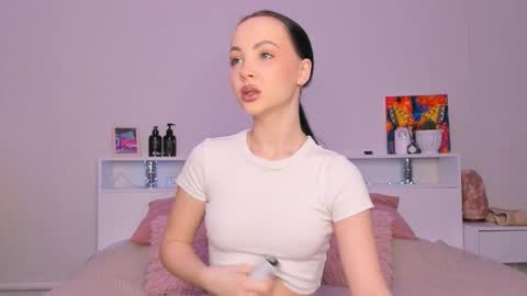 Hello dear my name Elisa online show from March 2, 2026, 4:25 am