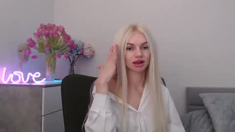 EMMA online show from January 29, 2025, 1:16 am