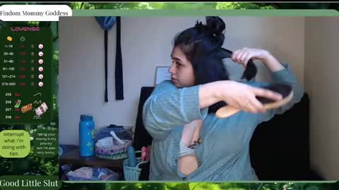 Snapshot of missestephy1997 chatting on January 22, 2025, 9:21 pm Miss Estephy online show from January 22, 2025, 9:21 pm