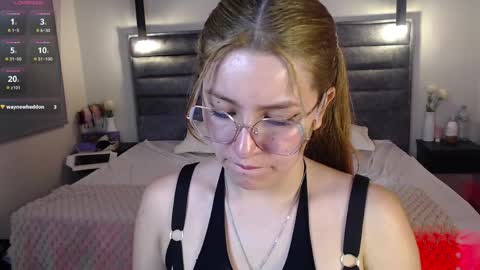 Snapshot of missforttune01 chatting on April 1, 2026, 8:28 pm laila online show from April 1, 2026, 8:28 pm