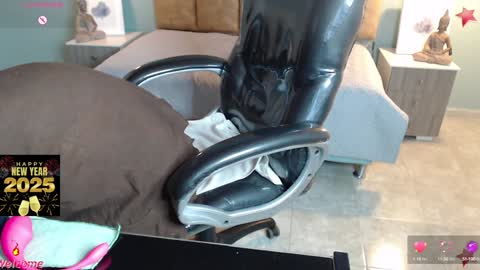 Snapshot of missgomezz_ chatting on December 31, 2024, 10:04 am Maria Gomezz online show from December 31, 2024, 10:04 am