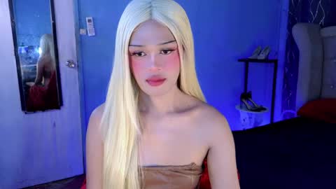 im your queen steffie online show from April 1, 2026, 12:55 am