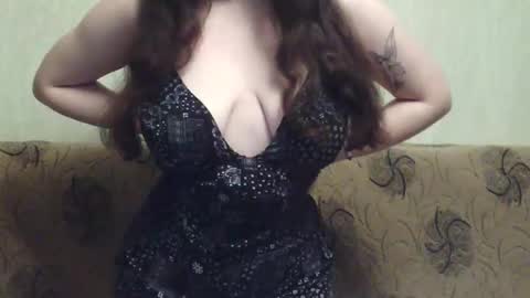 missis mona online show from May 14, 2026, 11:44 pm