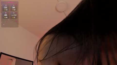 Snapshot of missisabella1 chatting on December 5, 2024, 9:06 pm Bella Castillo online show from December 5, 2024, 9:06 pm