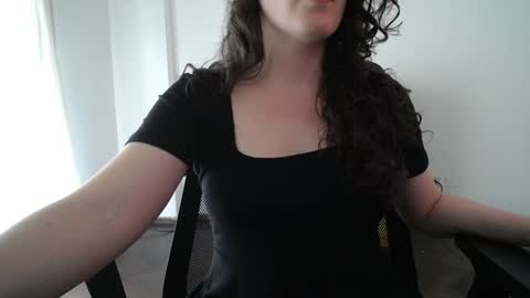 Ivana online show from December 5, 2024, 5:39 pm