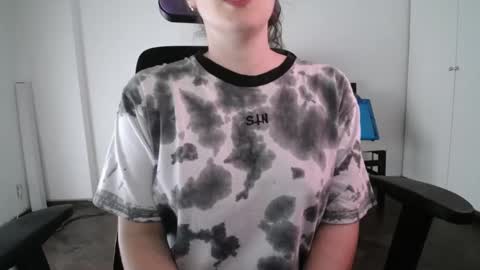 Ivana online show from March 11, 2025, 7:03 pm