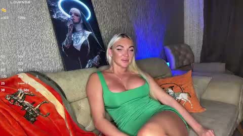 Jess online show from July 12, 2026, 5:48 pm