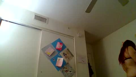 Snapshot of missjuicy1luv chatting on October 14, 2025, 6:58 am Missjuicy1luv online show from October 14, 2025, 6:58 am