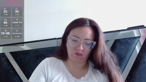 Snapshot of misslady__eva chatting on December 13, 2024, 12:17 pm eva online show from December 13, 2024, 12:17 pm