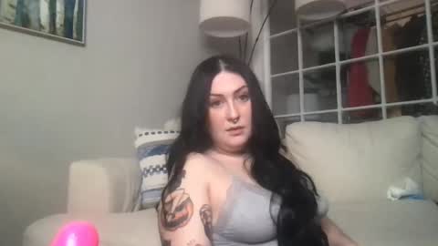 misslexanicole online show from January 11, 2025, 3:02 am