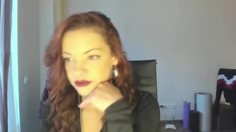Mistress Lily Maria online show from December 4, 2025, 1:09 pm