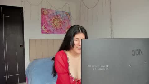 Snapshot of missmarianax chatting on October 17, 2025, 5:04 pm Mariana online show from October 17, 2025, 5:04 pm