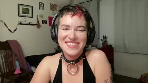 Snapshot of missmarinamay chatting on February 27, 2026, 2:11 am missmarinamay online show from February 27, 2026, 2:11 am