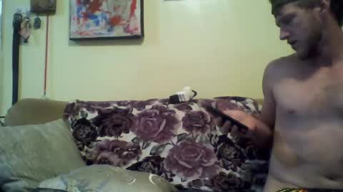 Snapshot of missmeandre chatting on February 14, 2025, 4:15 am 4bdn couple online show from February 14, 2025, 4:15 am