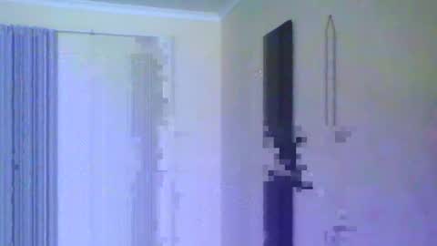 Snapshot of missmeandre chatting on March 6, 2025, 11:47 am 4bdn couple online show from March 6, 2025, 11:47 am