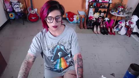Snapshot of missmia2 chatting on December 21, 2024, 4:14 pm Miss Mia online show from December 21, 2024, 4:14 pm