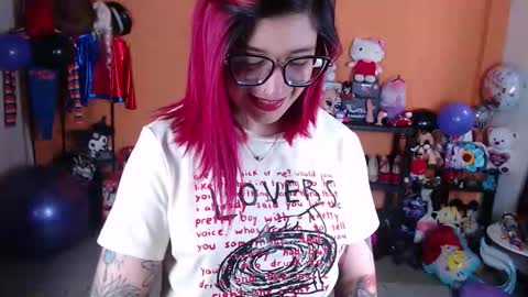 Snapshot of missmia2 chatting on September 8, 2025, 2:16 pm Miss Mia online show from September 8, 2025, 2:16 pm