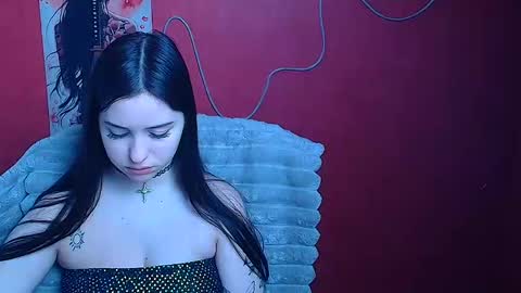 Snapshot of missmiamiss chatting on February 14, 2026, 12:24 pm Mia online show from February 14, 2026, 12:24 pm