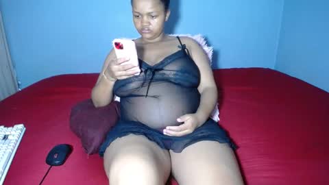 Snapshot of missmimmi69 chatting on October 20, 2025, 6:25 am mimmi online show from October 20, 2025, 6:25 am