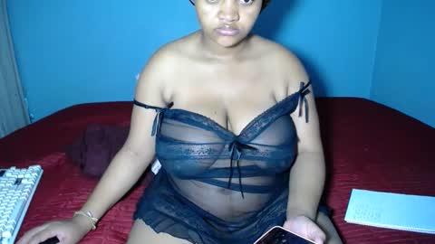 Snapshot of missmimmi69 chatting on November 14, 2025, 7:51 am mimmi online show from November 14, 2025, 7:51 am