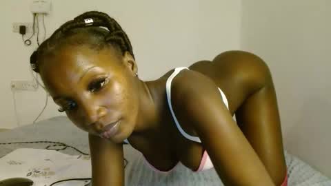 Snapshot of missmisbehave_irl chatting on January 31, 2026, 7:23 pm sexy online show from January 31, 2026, 7:23 pm