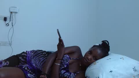 Snapshot of missmisbehave_irl chatting on February 13, 2026, 10:55 am sexy online show from February 13, 2026, 10:55 am