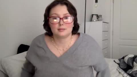 Snapshot of missmistressmal chatting on December 17, 2025, 3:18 pm missmistressmal online show from December 17, 2025, 3:18 pm