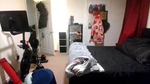 MissMona online show from March 10, 2026, 1:10 am