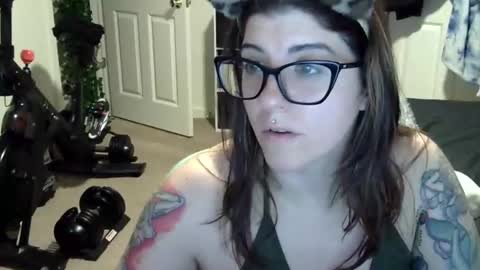 MissMona online show from March 19, 2026, 11:14 am