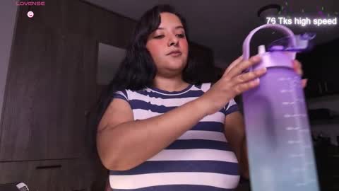 MissMoon online show from December 3, 2025, 3:03 am