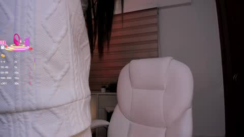 Snapshot of missnataly_ chatting on March 5, 2025, 11:38 am Nataly Rivas online show from March 5, 2025, 11:38 am