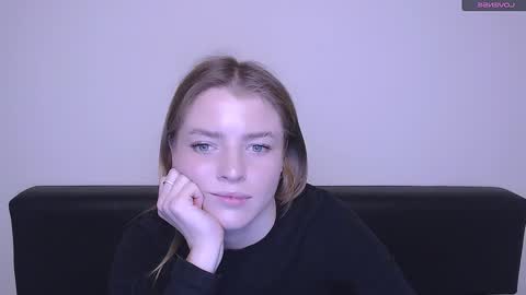 Olivia online show from December 15, 2024, 2:05 pm