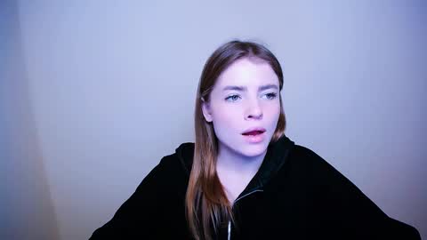 Olivia online show from February 11, 2025, 1:20 pm