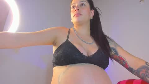 Snapshot of misspaulag chatting on January 29, 2025, 2:09 am misspaulag online show from January 29, 2025, 2:09 am