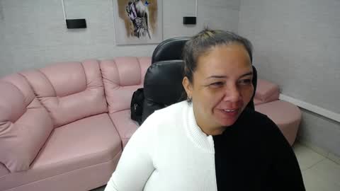 Penelope online show from January 21, 2025, 12:18 pm