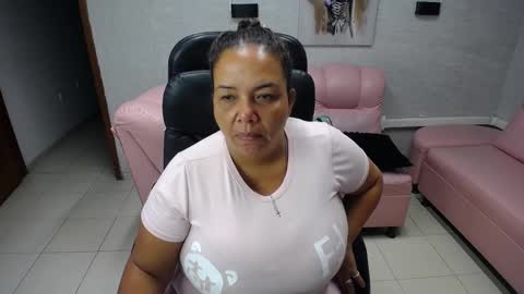 Penelope online show from March 7, 2025, 11:40 am