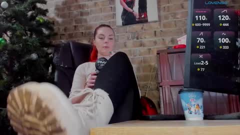 Miss Venus online show from January 4, 2025, 8:28 am