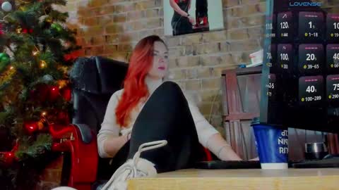 Miss Venus online show from January 6, 2025, 5:41 am