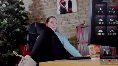 Miss Venus online show from January 16, 2025, 10:53 am