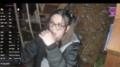 Snapshot of misspink152015 chatting on January 20, 2025, 1:50 am sarah online show from January 20, 2025, 1:50 am