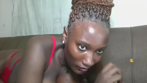 pretty gal online show from November 4, 2025, 4:11 am