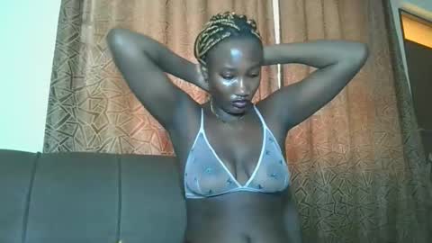 pretty gal online show from March 16, 2026, 8:29 am